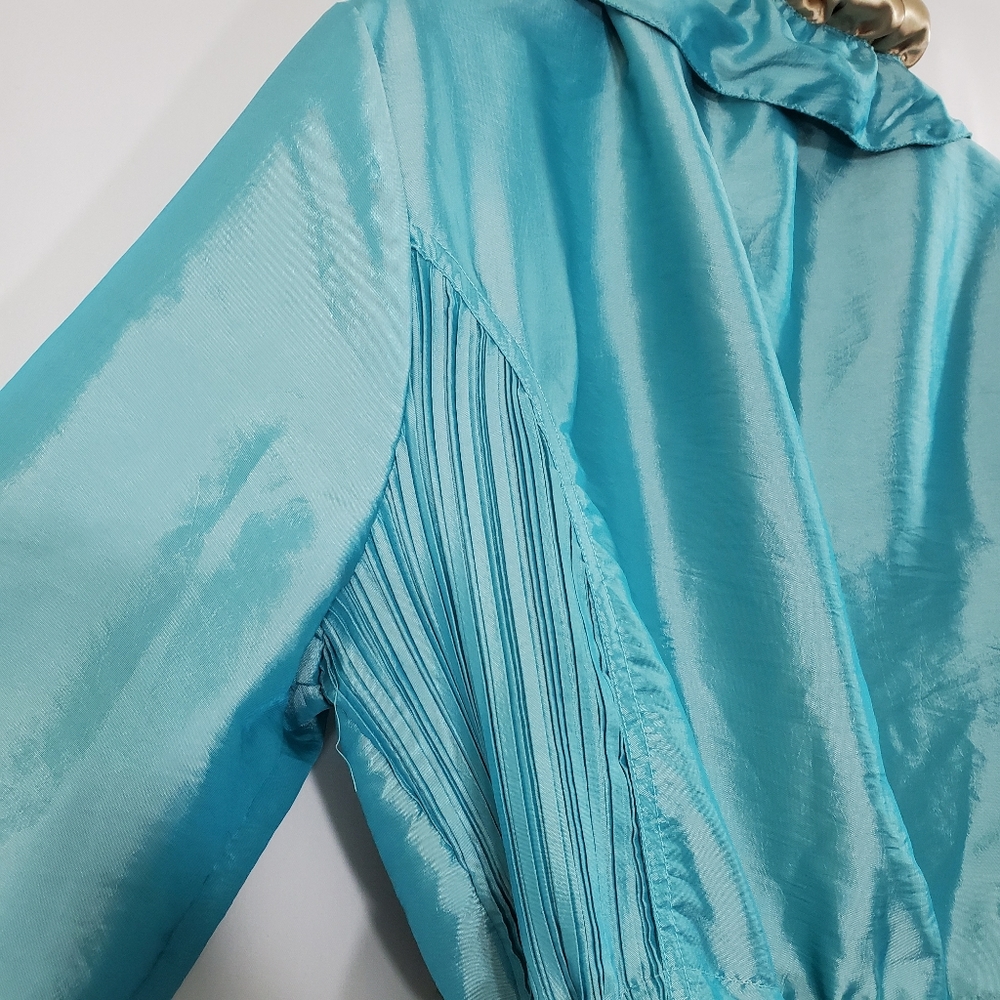 UBU Reversible Satin Jacket - Picture 6 of 10